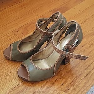 Vintage style anthropologie seychelles sandals